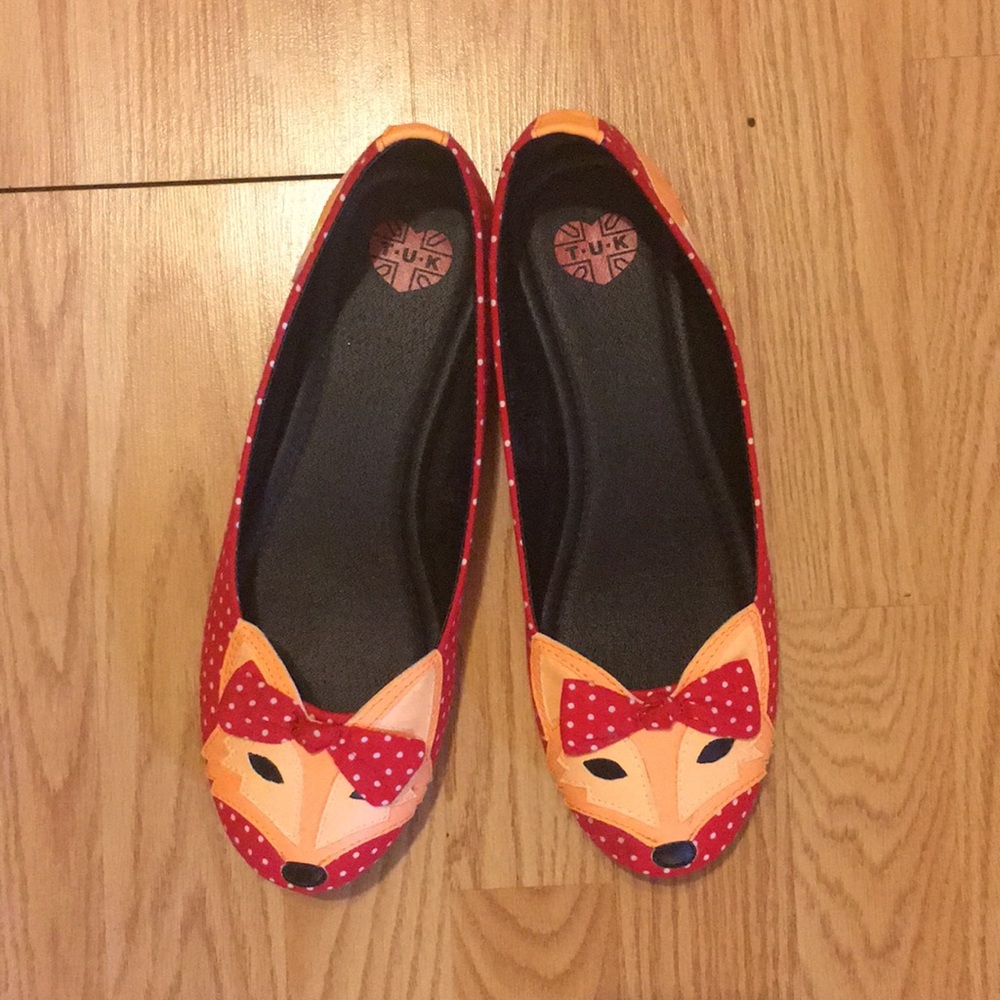 ModCloth Fox Flats